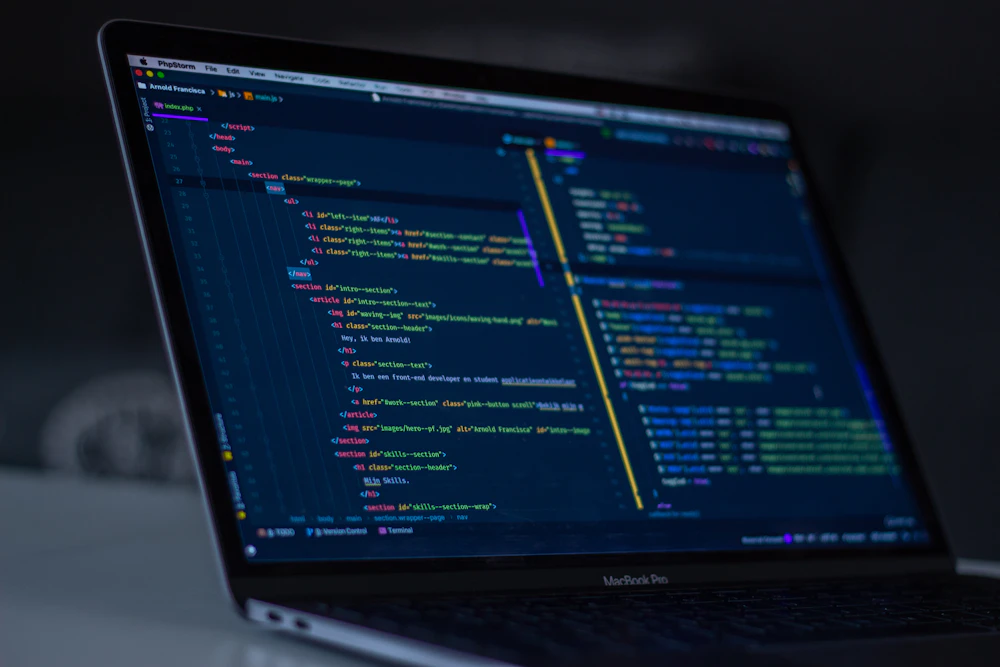 Code auf Monitor – Softwareentwicklung